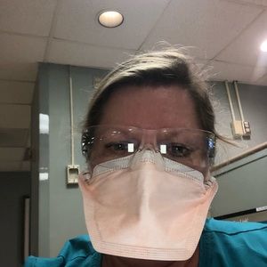 Meet your Posher, Julie